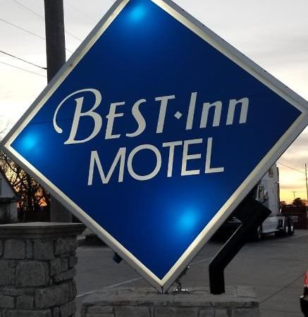Best Inn Motel Salina Exterior photo
